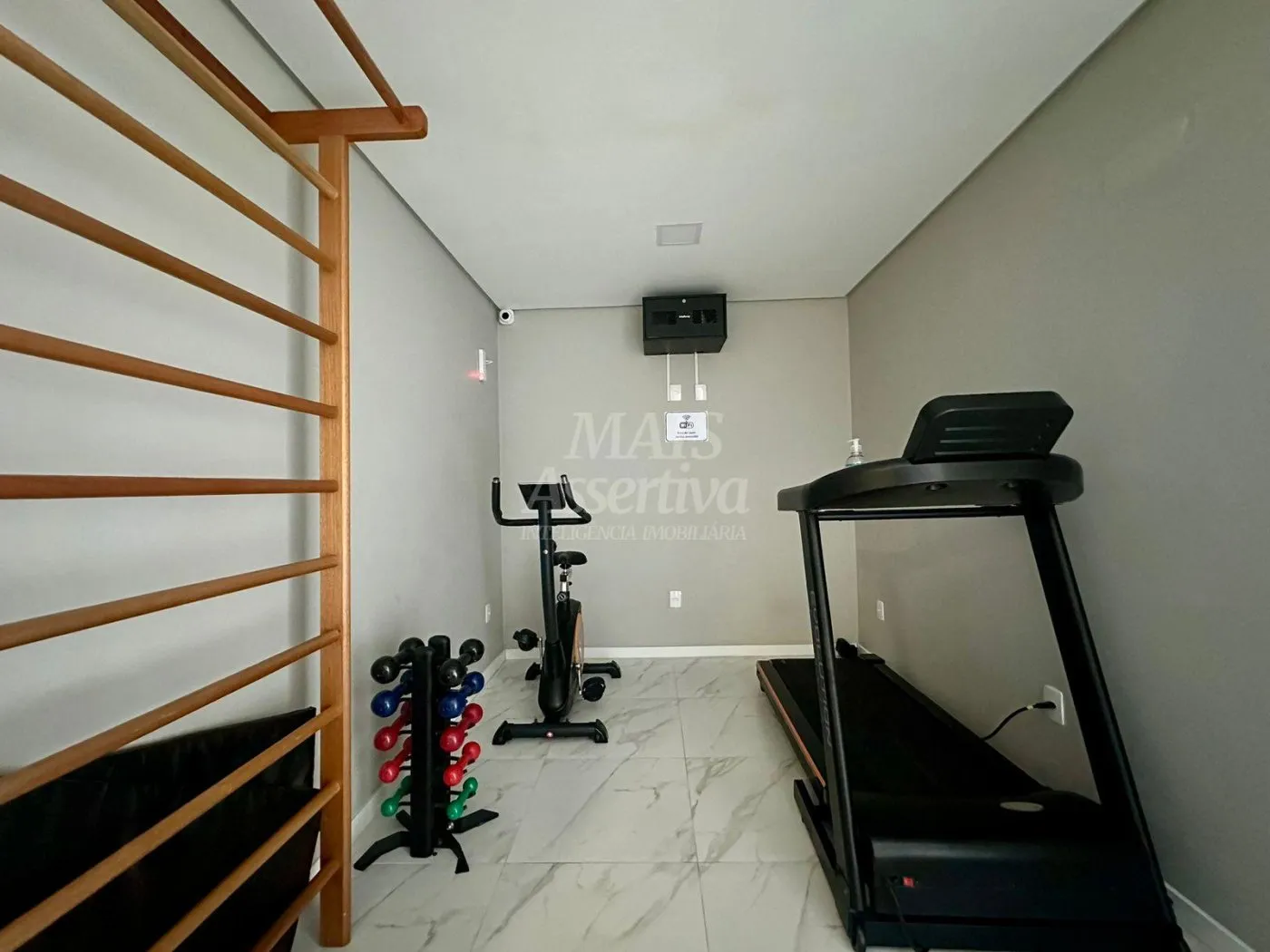 Imagem Apartamento semimobiliado 03 dormitórios para venda em Itapema bairro Morretes