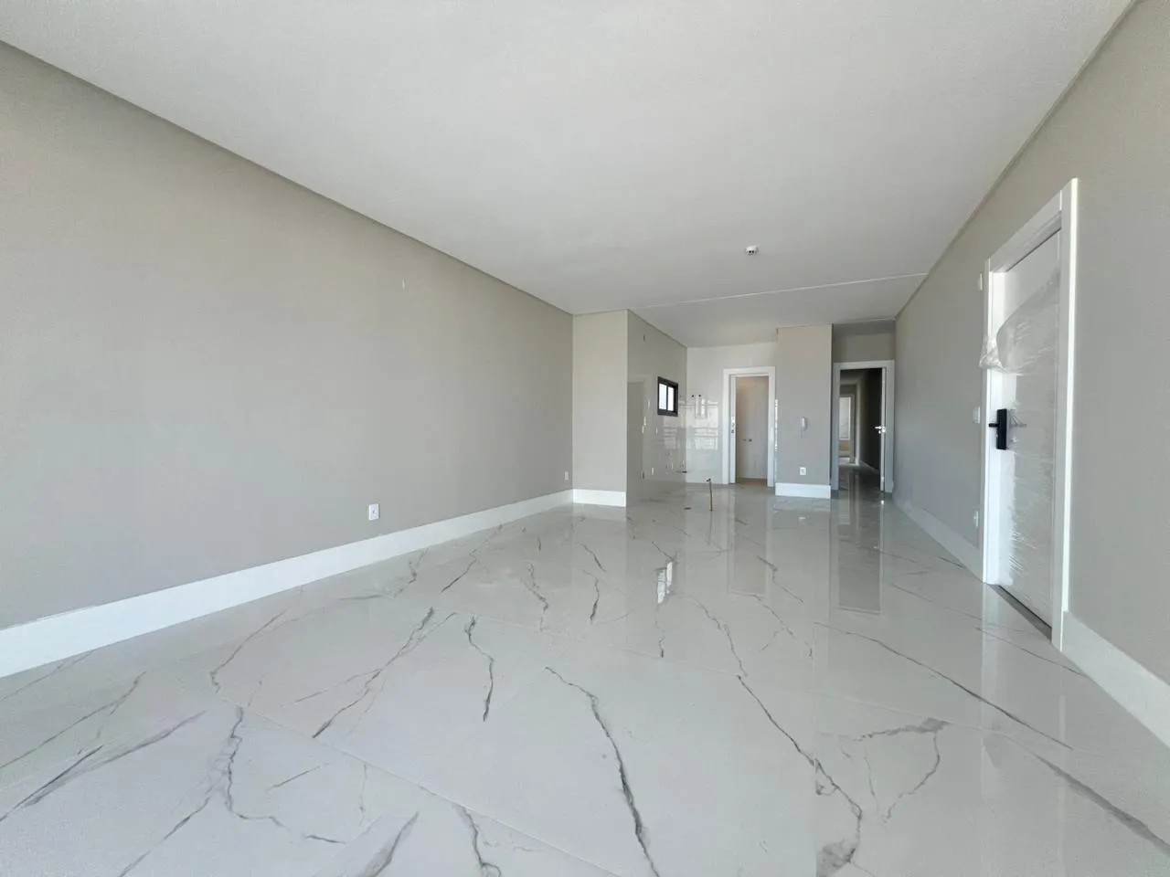 Imagem Apartamento à venda com 135m2 por R$ 2.500.000,00