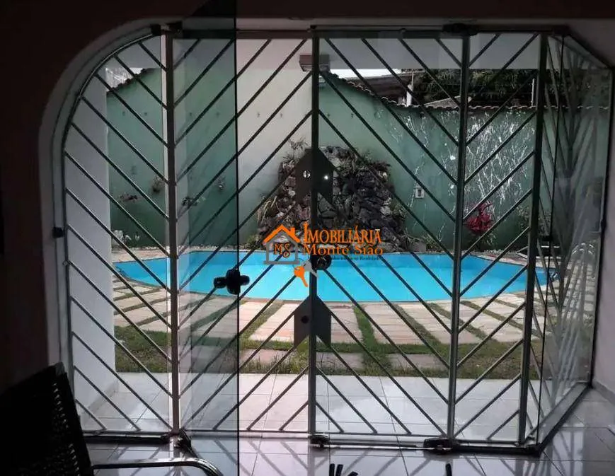 Imagem Sobrado com 5 dormitórios à venda, 492 m² por R$ 4.770.000 - Maia - Guarulhos/SP