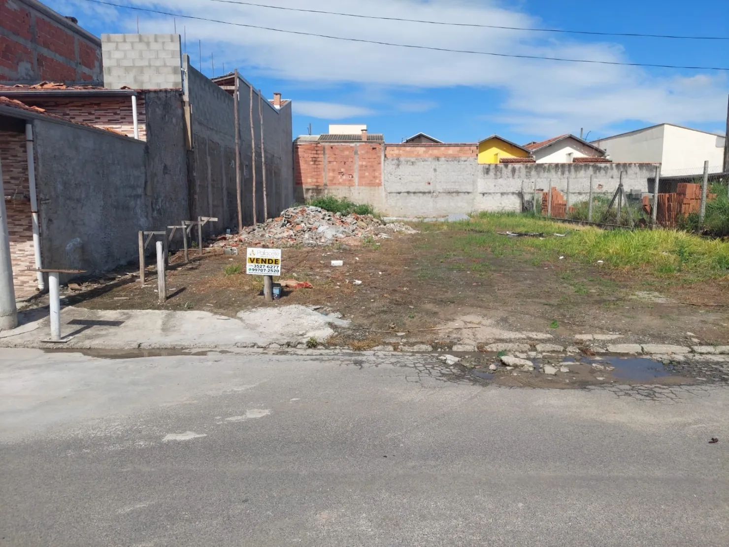 Imagem Terreno à venda 350M², Residencial Maricá, Pindamonhangaba - SP