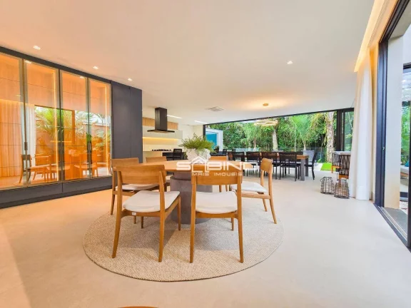 Imagem Belíssima casa à venda com 6 Dormitórios 5 Suítes 647 m² de área útil - Riviera de São Lourenço - Bertioga SP