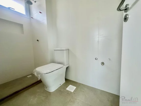 Imagem Ótimo apartamento, arejado e em andar alto, com vista livre, apartamento com 43m² de área privati...