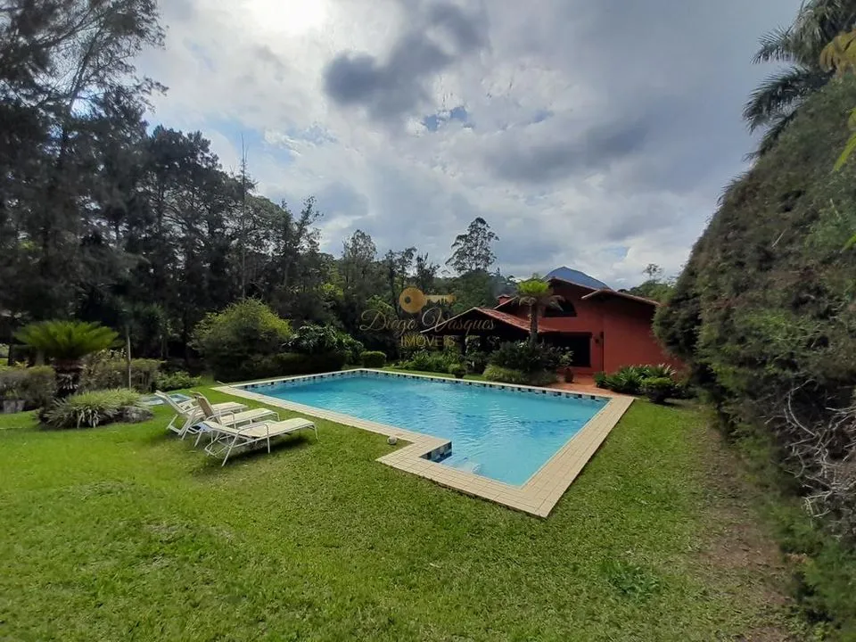 Imagem Casa para Venda em Teresópolis / RJ no bairro Santa Rita