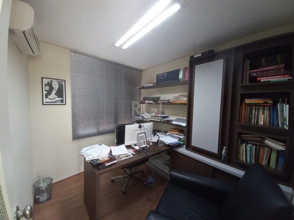 Imagem Conjunto/Sala para Venda - 67.2m², 0 dormitórios, Centro Histórico