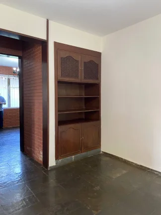 Imagem Casa ótima localização, comercial e residencial.