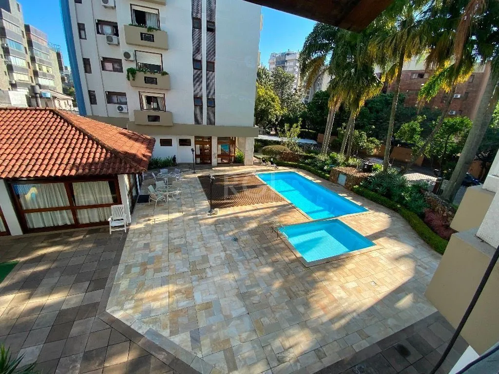 Imagem Apartamento Com 2 dormitórios Para comprar , 129 m² - Petrópolis - Porto Alegre
