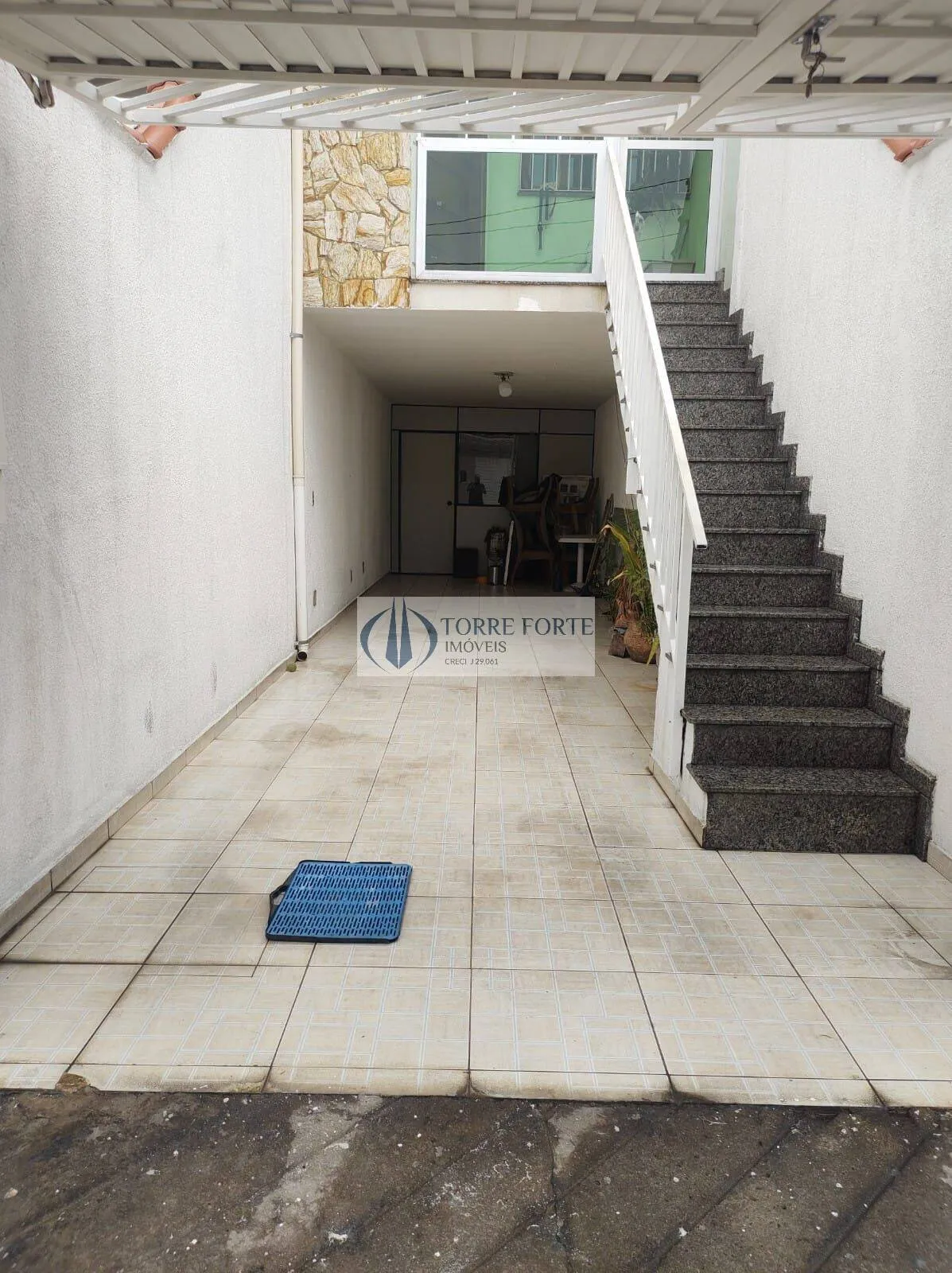 Imagem Lindo Sobrado casa 2 dormitórios sendo 1 suíte, 3 vagas, 165 m²