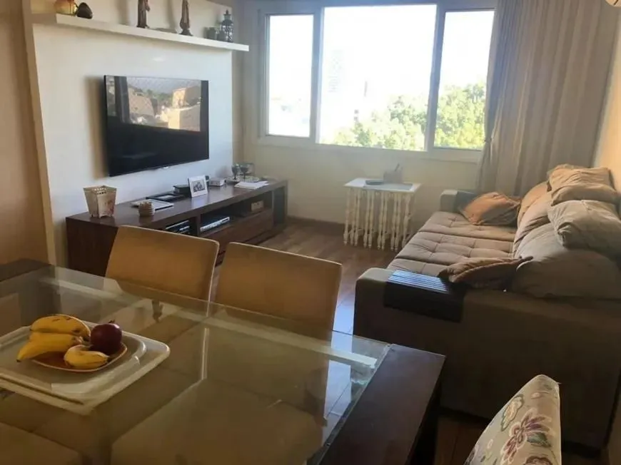 Imagem Apartamento com 3 Quartos e 2 banheiros à Venda, 120 m² privitivos com elevador