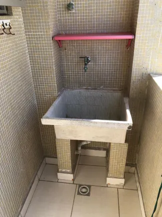 Imagem Apartamento com 2 Quartos à Venda, 70 m² em Caiçara - Praia Grande