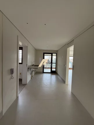 Imagem Apartamento com 3 suítes à venda no Cambuí, em Campinas, São Paulo.