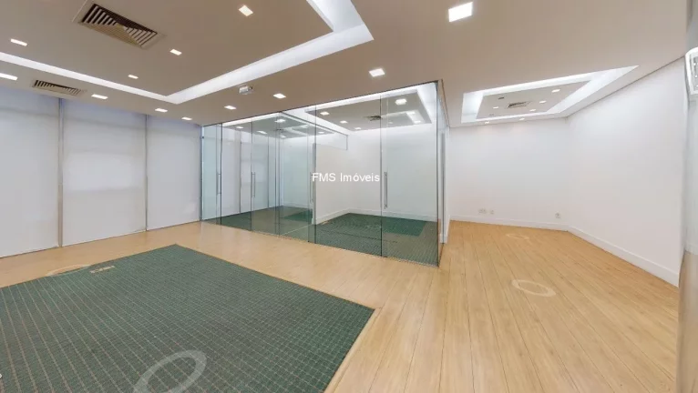Imagem Loja com 701m² para locação na Av. Paulista.