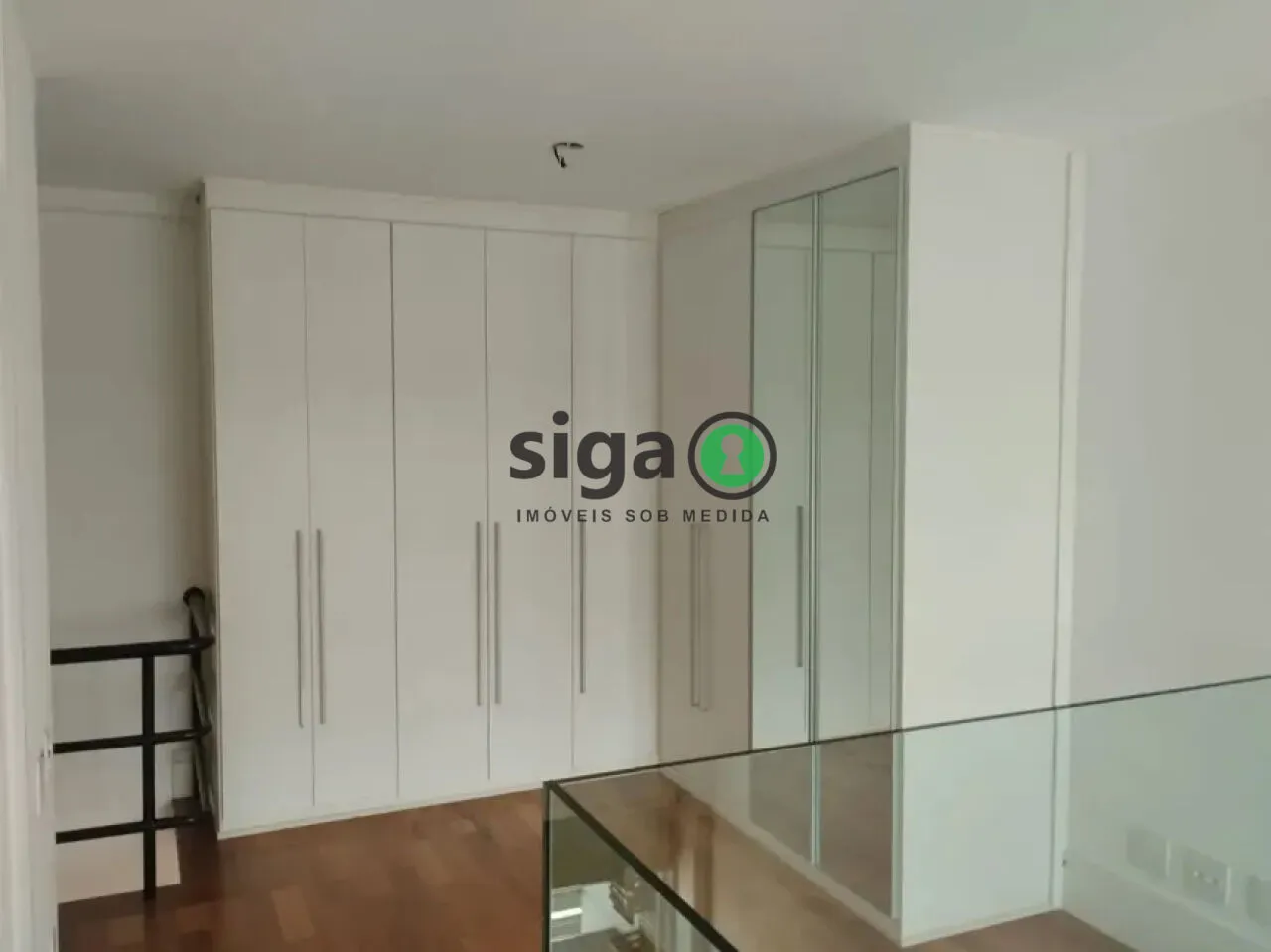 Imagem Loft de Alto Padrão na Vila Madalena - Vista Aberta, 2 Vagas e Próximo à Praça do Pôr do Sol