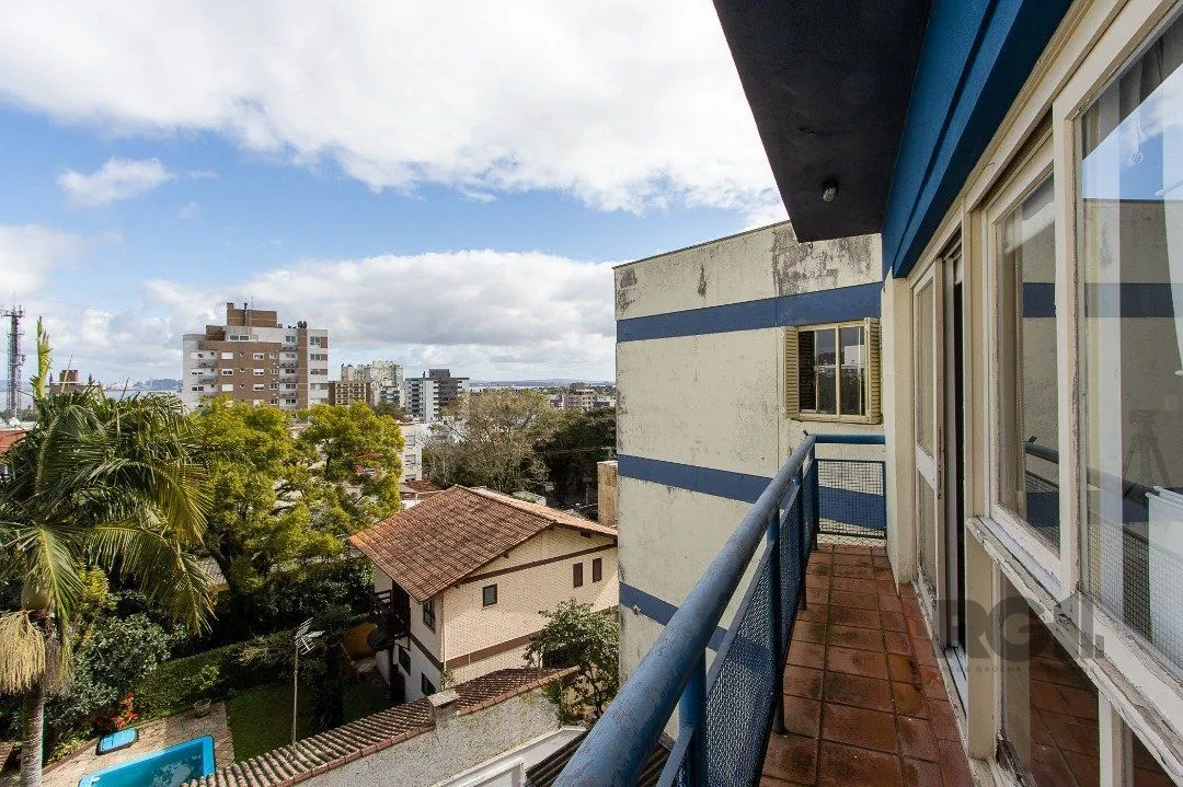 Imagem Apartamento com 3 dormitórios na Rua Dr. Barcelos