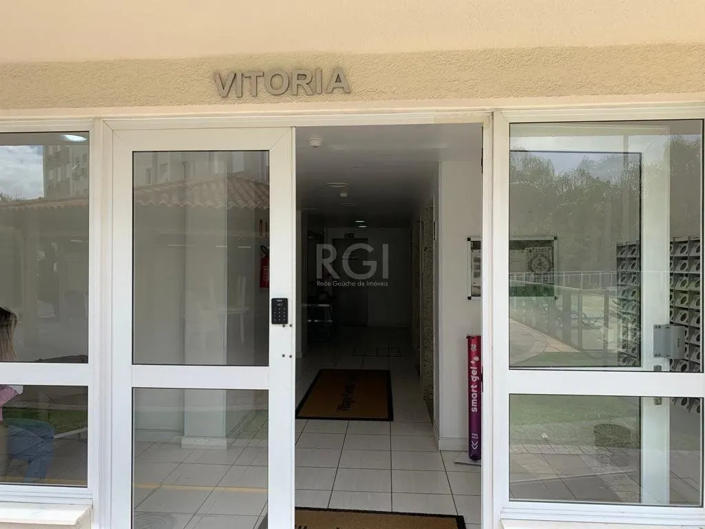 Imagem Lindo apartamento com vista e posição solar privilegiada.