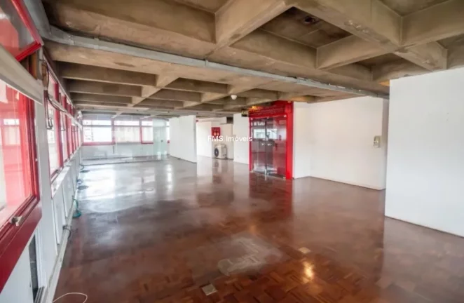 Imagem Conjunto Comercial no Jardim Paulista.