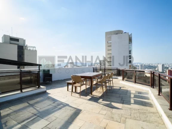Imagem Magnifica Cobertura Tríplex, no bairro Pacaembu com vista panorâmica em 596m² uteis. 1º Piso: 4 dormitórios sendo 3 suítes, 1 dormitório foi aberto p