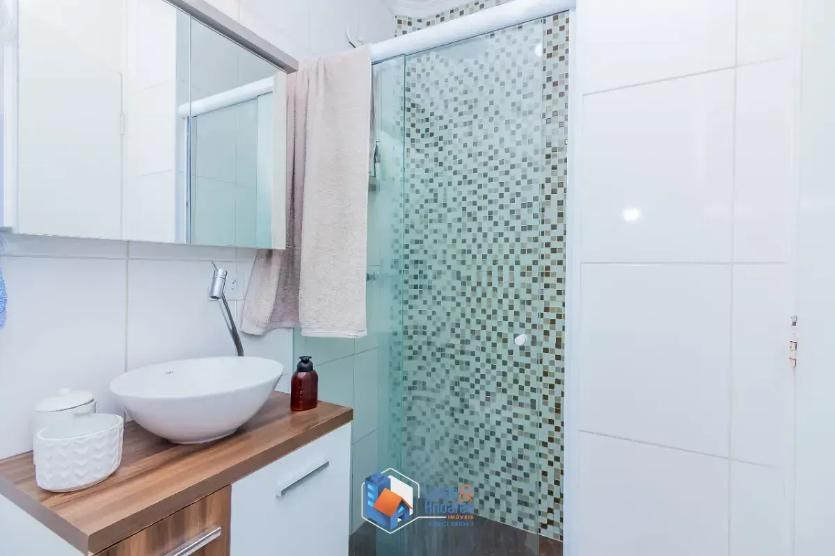 Imagem Sobrado para venda em Conjunto Residencial Vista Verde com 2 quartos, 78m²