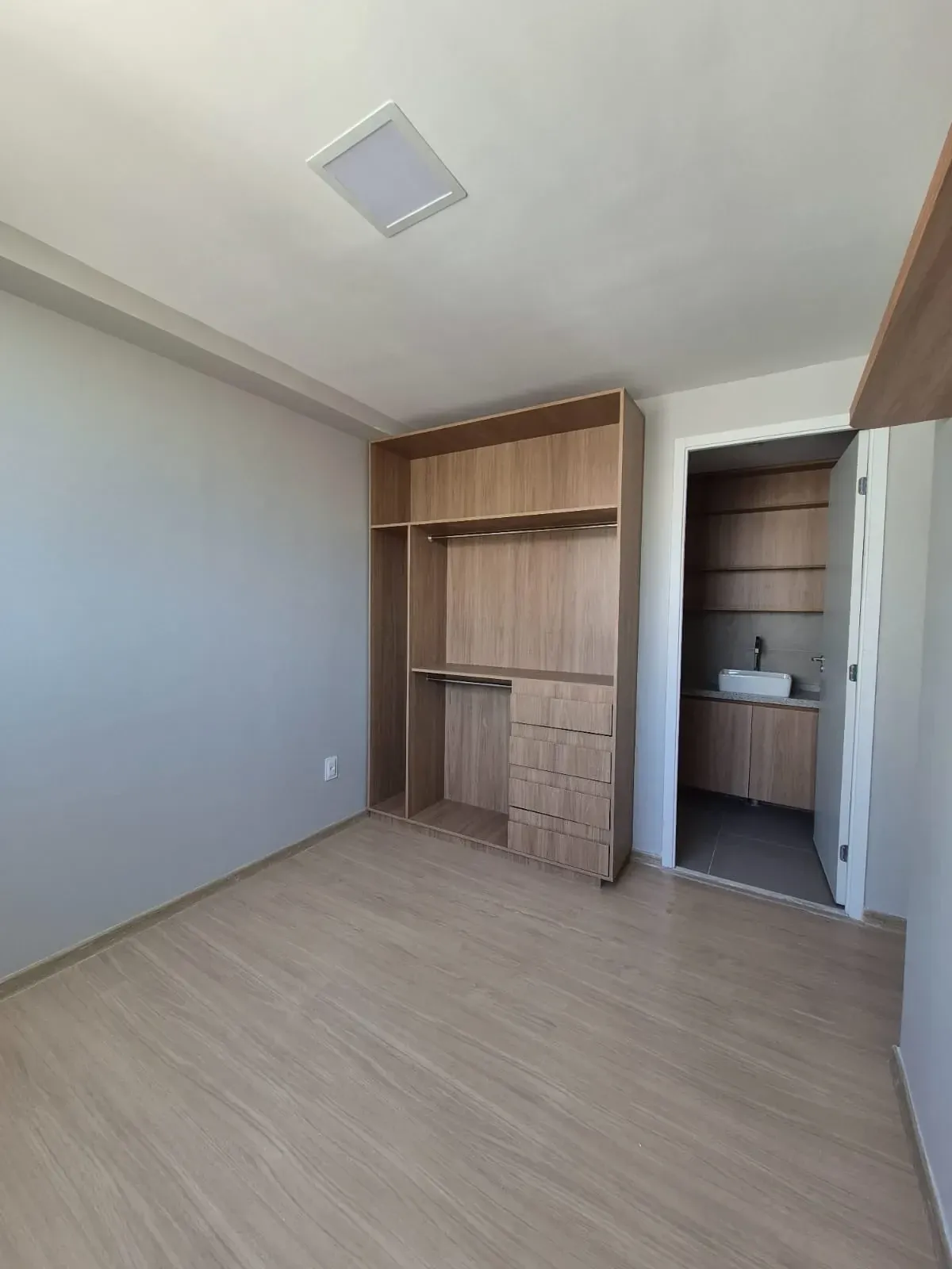 Imagem Apartamento com 2 Quartos à Venda, 52 m² em Praia do Futuro II - Fortaleza