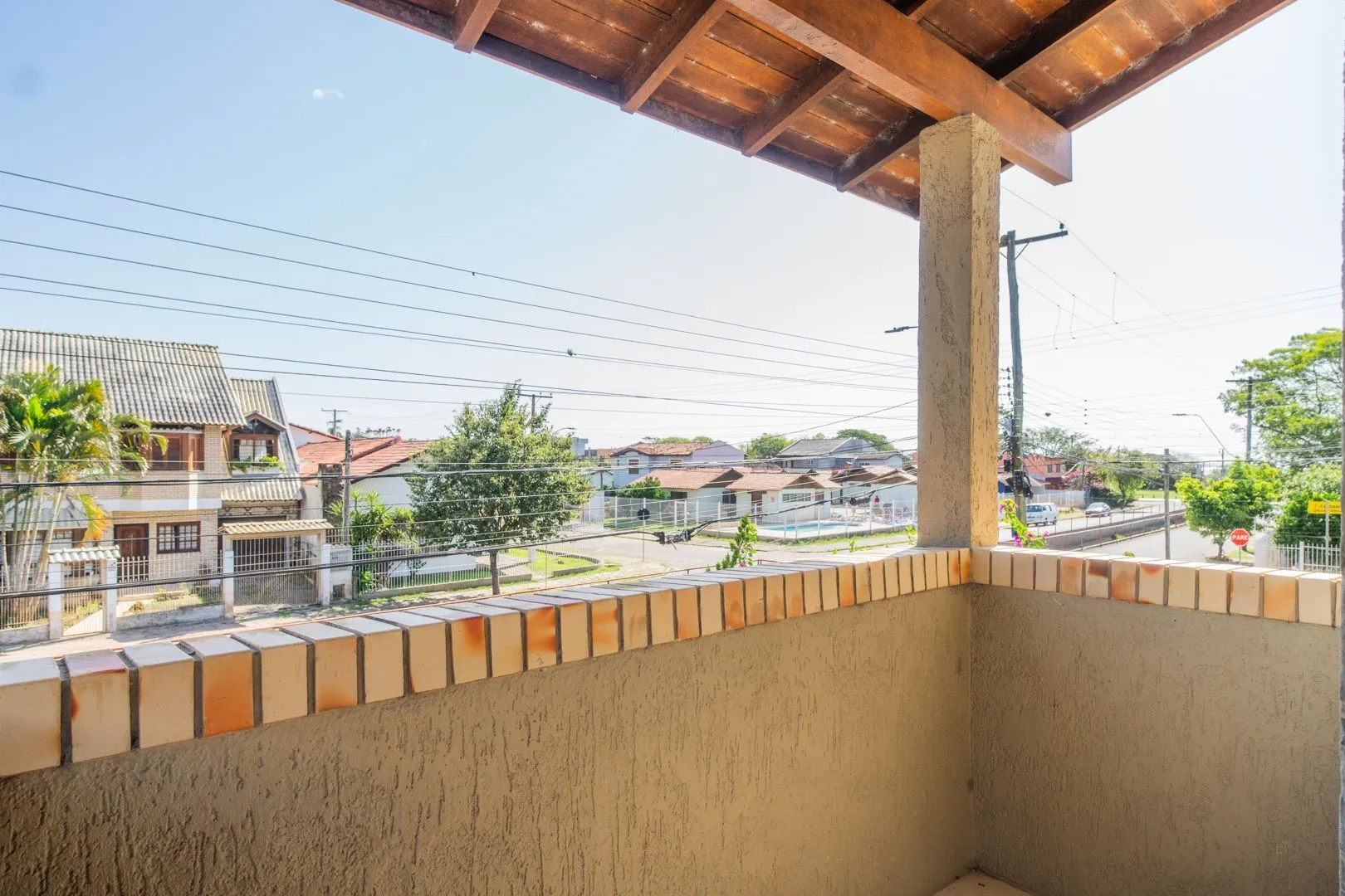 Imagem Casa em condomínio de 105m² - 2 dormitórios e 1 vaga no bairro Guarujá