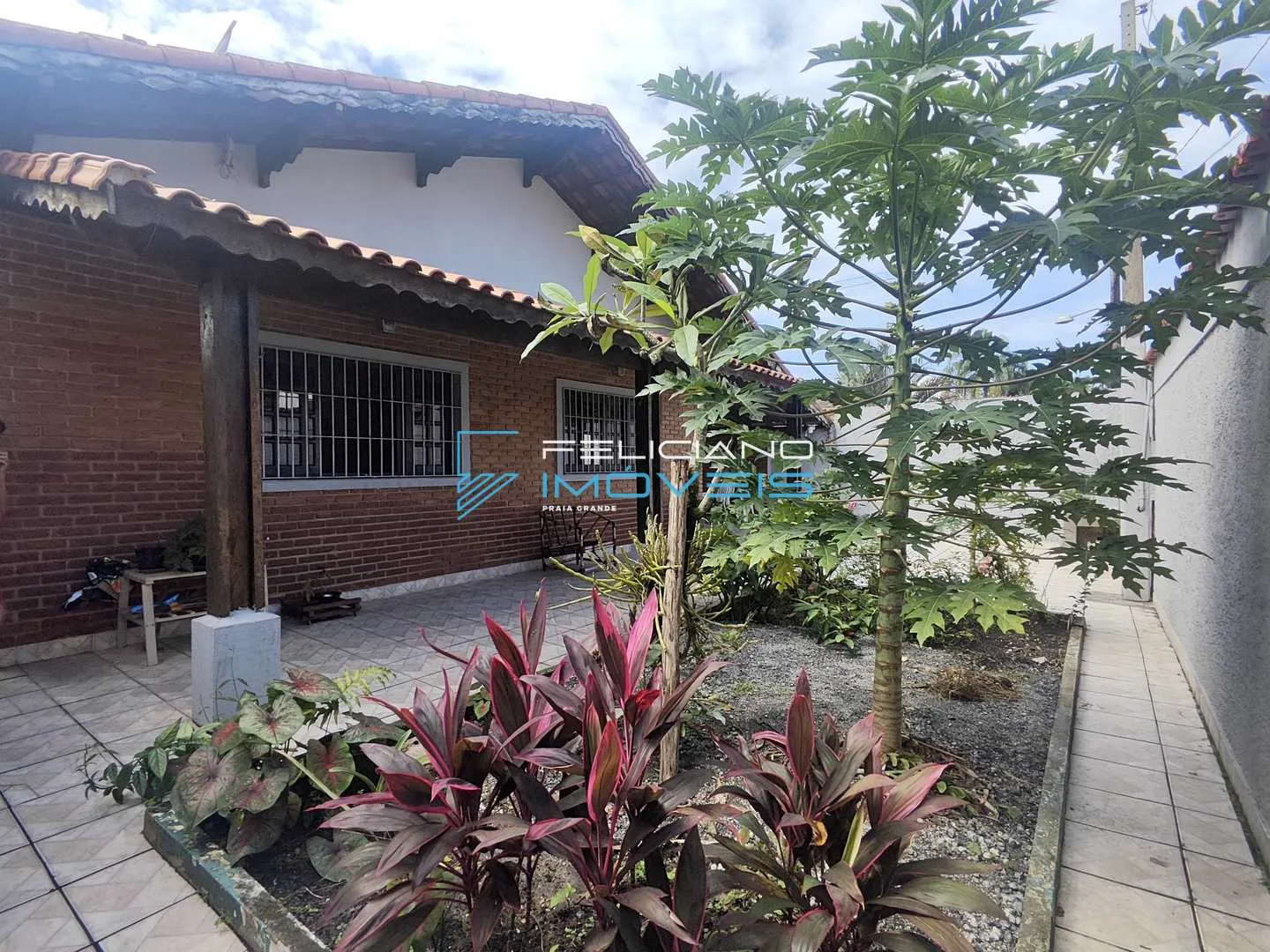 Imagem Casa com 3 quartos, Flórida, Praia Grande - R$ 1.1 mi, Cod: 5945