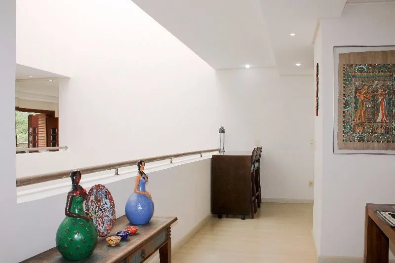 Imagem Casa Condominio para Venda - 347.42m², 4 dormitórios, sendo 2 suites, 2 vagas - Vila Assunção