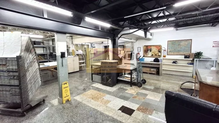 Imagem IMÓVEL COMERCIAL! AVENIDA DOM HÉLDER CÂMARA !