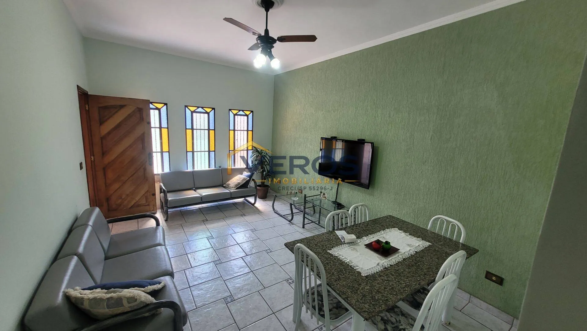 Imagem Casa com 2 quartos à venda no Indaiá - Caraguatatuba/SP