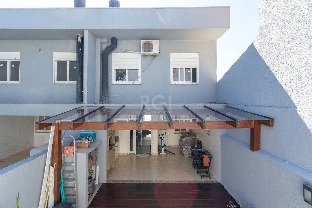 Imagem Casa para Venda - 168m², 3 dormitórios, sendo 1 suites, 2 vagas - Imperial Park