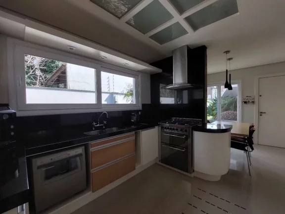 Imagem Casa 4 quartos sendo 1 suíte para venda no bairro Interlagos em Caxias do Sul