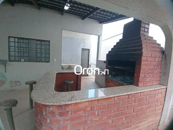 Imagem Sobrado à venda, 290 m² por R$ 750.000,00 - Parque Oeste Industrial - Goiânia/GO
