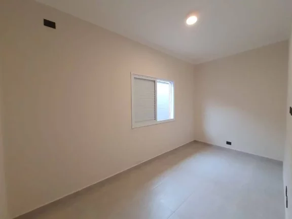 Imagem Casa com 2 dormitórios à venda, 74 m² por R$ 470.000,00 - Caiçara - Praia Grande/SP