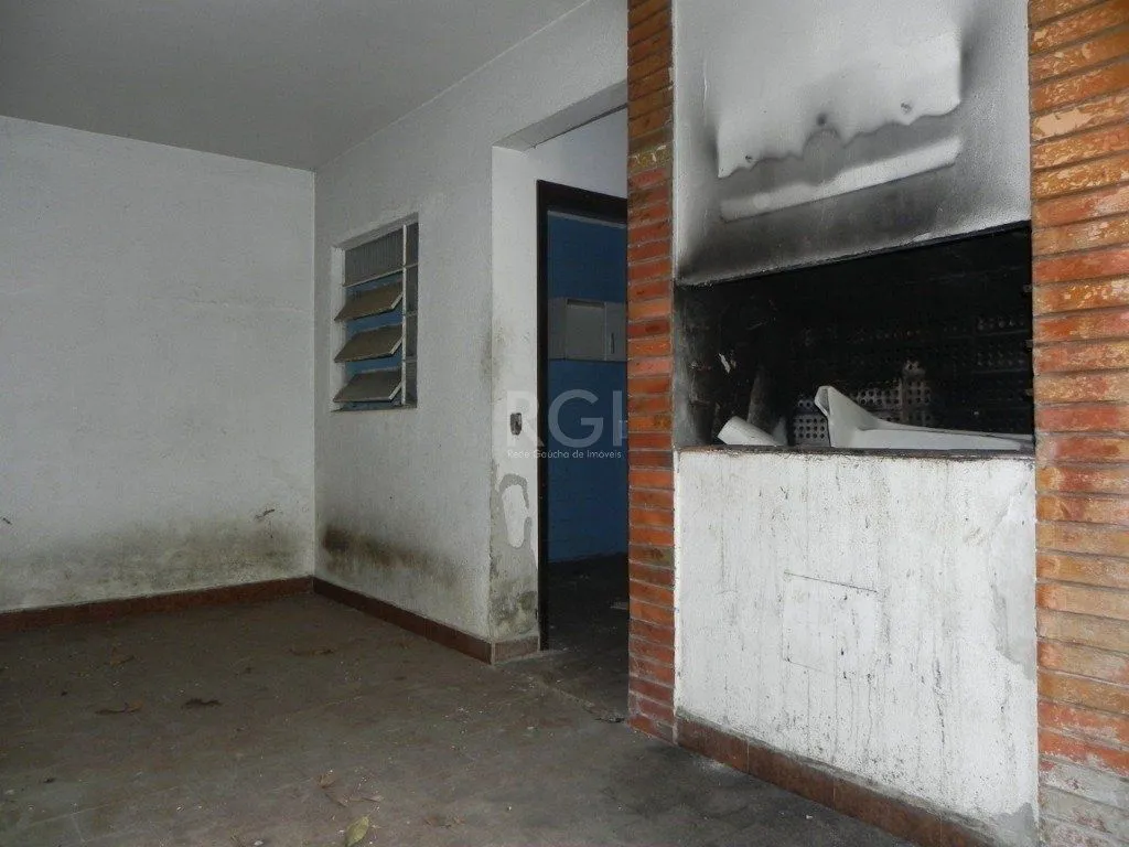 Imagem Casa para Venda - 110m², 4 dormitórios, sendo 1 suites, 4 vagas - Jardim Itu