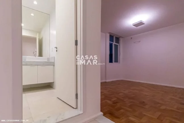 Imagem Apartamento para Venda em Rio de Janeiro / RJ no bairro Copacabana