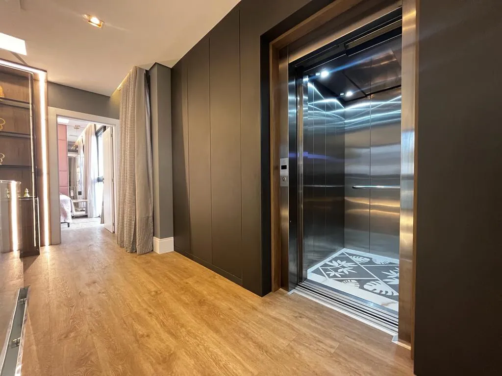 Imagem Casa com vista para o mar à venda com 650m2 por R$ 16.500.000,00