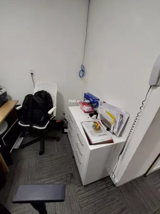 Imagem Sala comercial com 81m² na Avenida das Nações Unidas