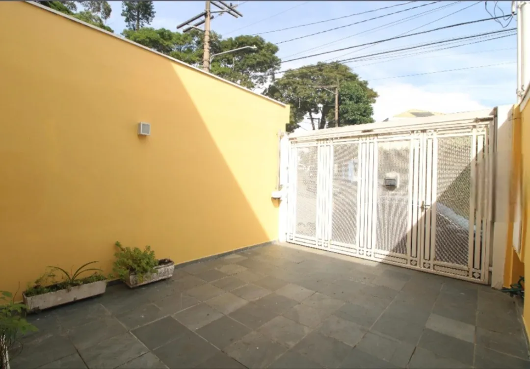 Imagem VENDO LINDO SOBRADO COM 03 DORMITÓRIOS NO BAIRRO JARDIM PRUDÊNCIA!