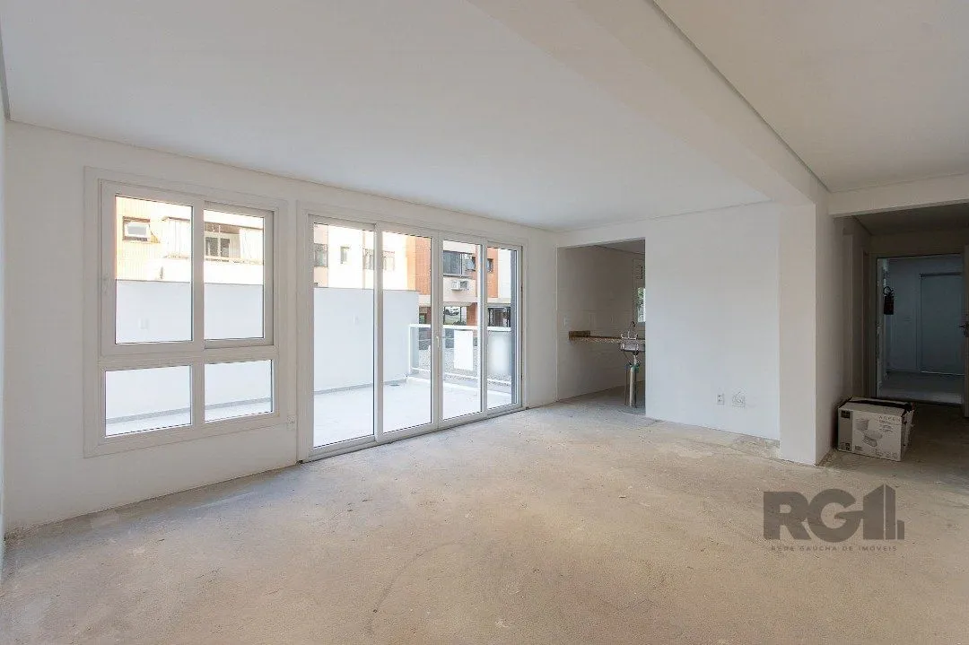 Imagem Cobertura para Venda - 214.34m², 3 dormitórios, sendo 3 suites, 2 vagas - Tristeza