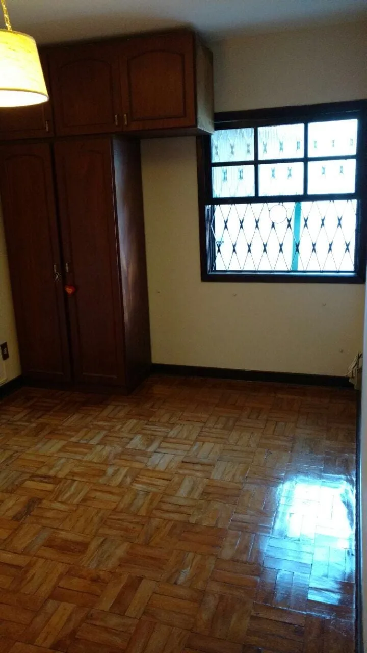 Foto do imóvel Casa à venda 3 Quartos, 1 Suite, 2 Vagas, 187.5M², Centro, Pindamonhangaba - SP