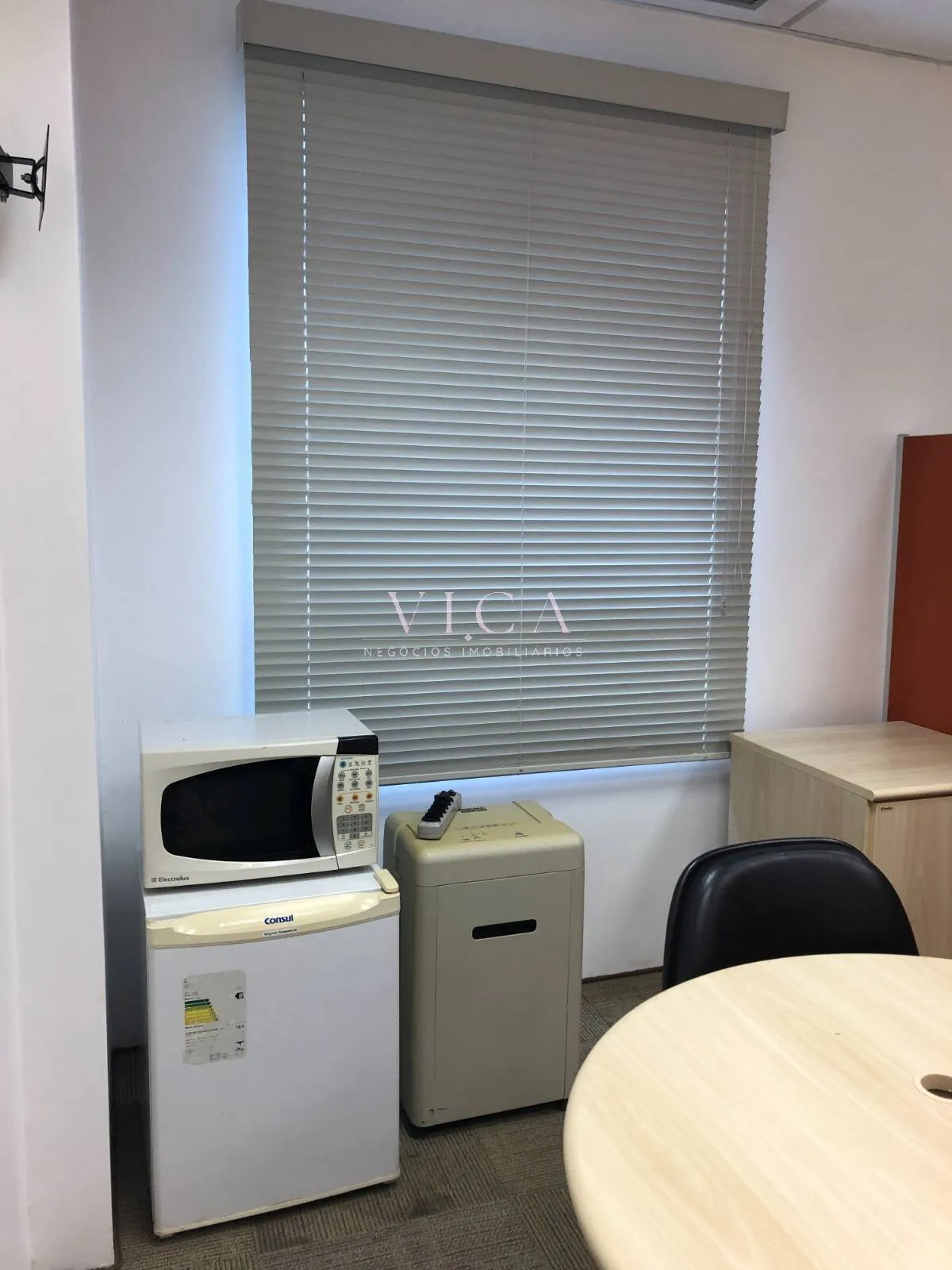 Imagem Sala para alugar com 56m² - em Alphaville - Barueri/SP