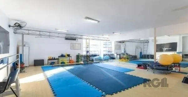 Imagem Casa no bairro Petrópolis de 3 dormitórios e 2 vagas