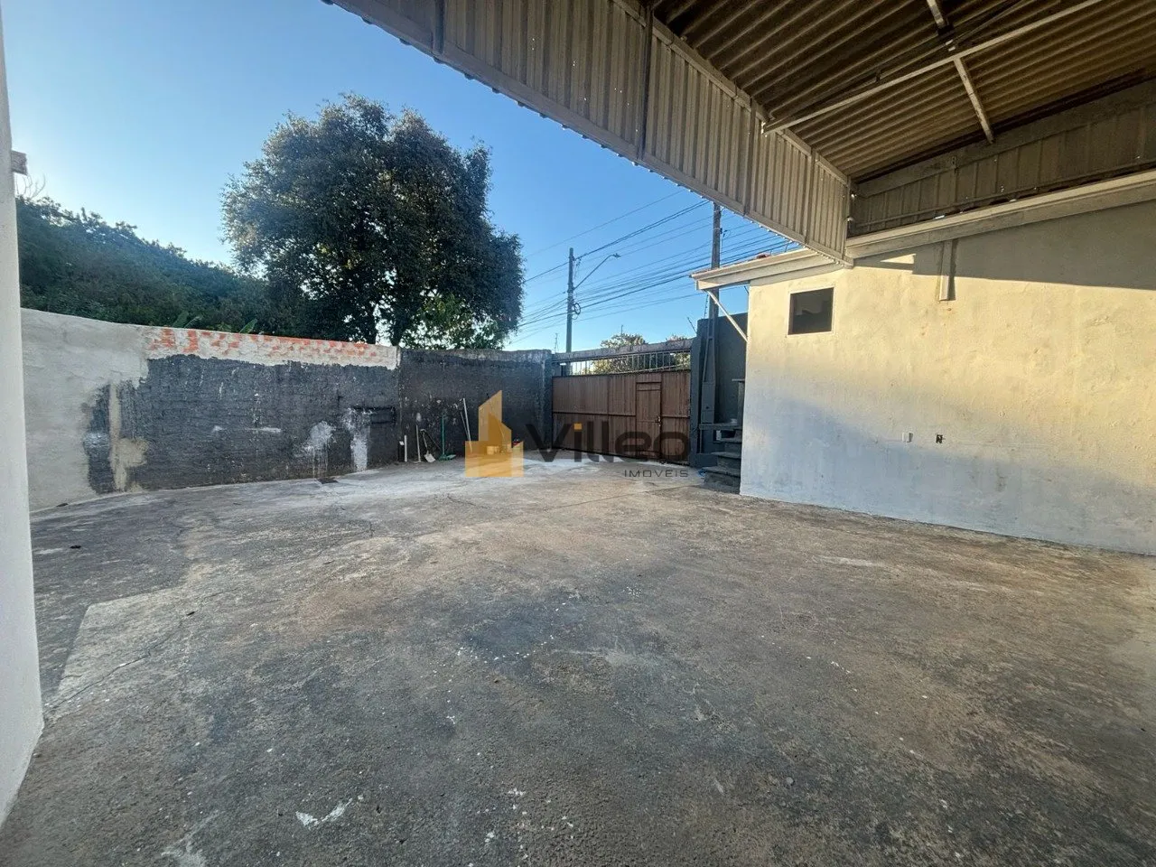 Imagem Este galpão com 264m² de área privativa está localizado na Avenida Santa Cruz, no coração do J...