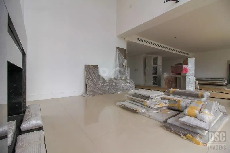 Imagem Apartamento para Venda - 303m², 4 dormitórios, sendo 4 suites, 4 vagas - Bela Vista
