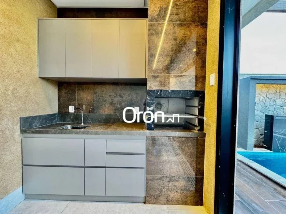 Imagem Casa com 3 dormitórios à venda, 197 m² por R$ 1.500.000,00 - Residencial Marília - Senador Canedo/GO