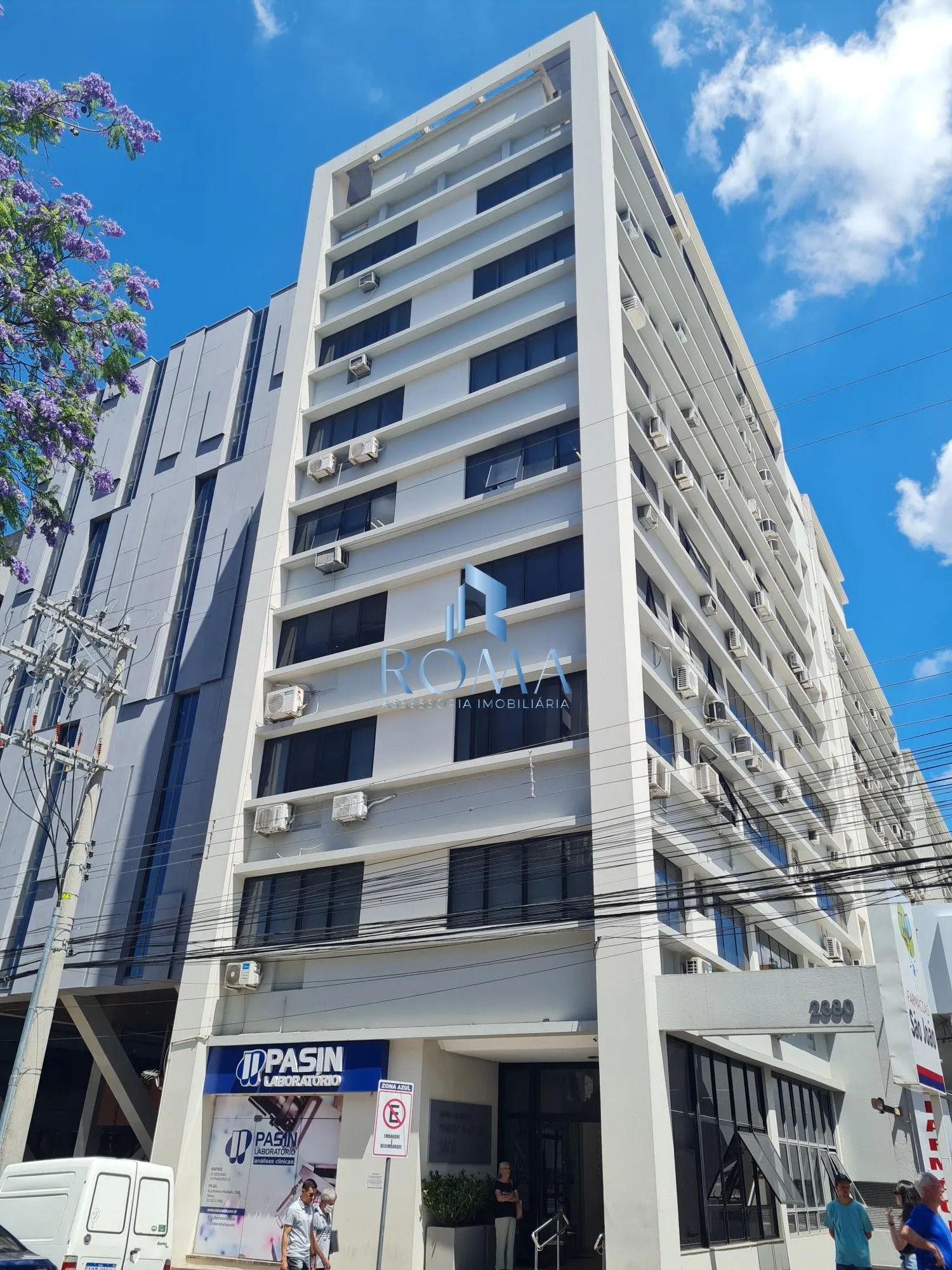 Foto do imóvel Sala Comercial - Centro Comercial Pinheiro Machado - em frente ao Caridade