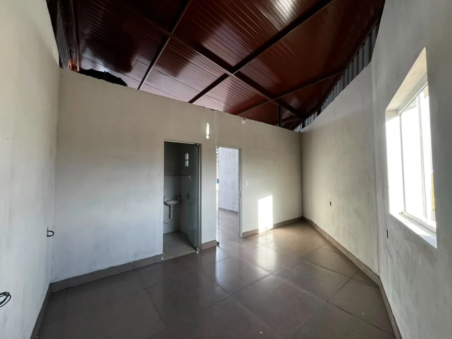 Imagem Galpão para alugar, 768 m² por R$ 6.500,00/mês - Planalto - Patos de Minas/MG
