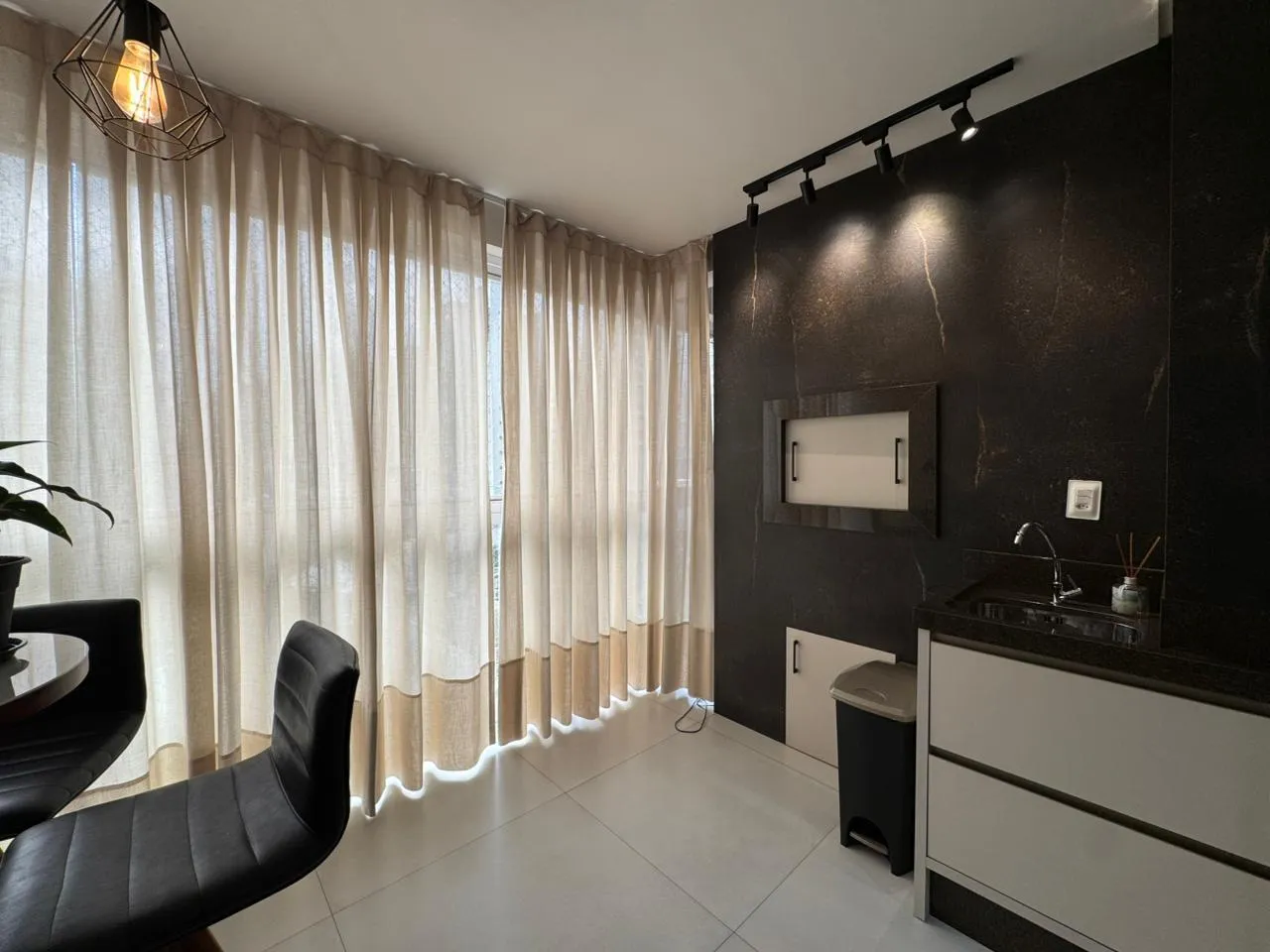 Imagem Apartamento à venda com 128m2 por R$ 1.900.000,00