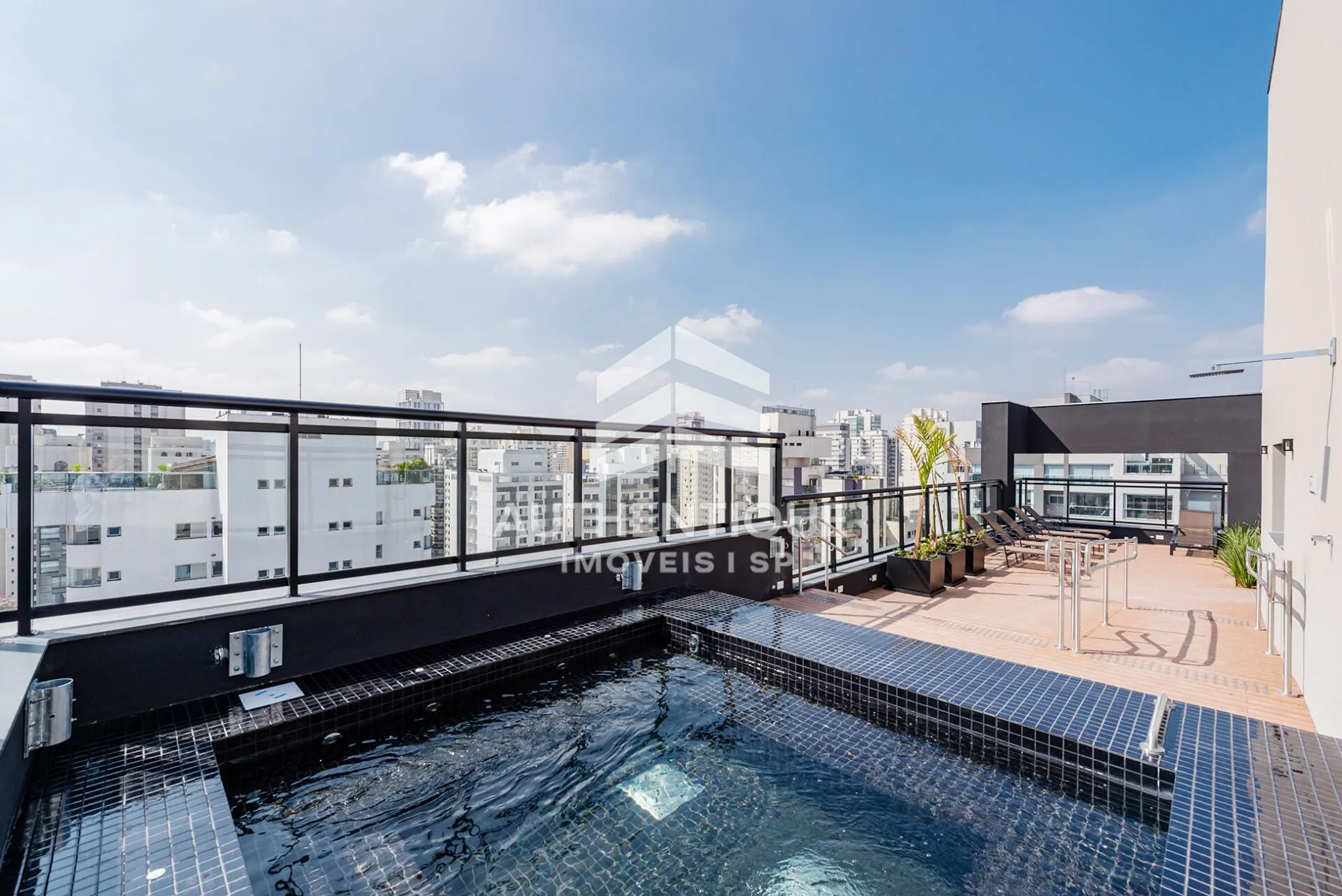 Imagem 1300 Jurupis Moema - Apartamento à venda em São Paulo/SP