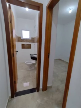Imagem Sobrado incrível na Vila Guilhermina em Praia Grande, apenas 500 metros da praia!