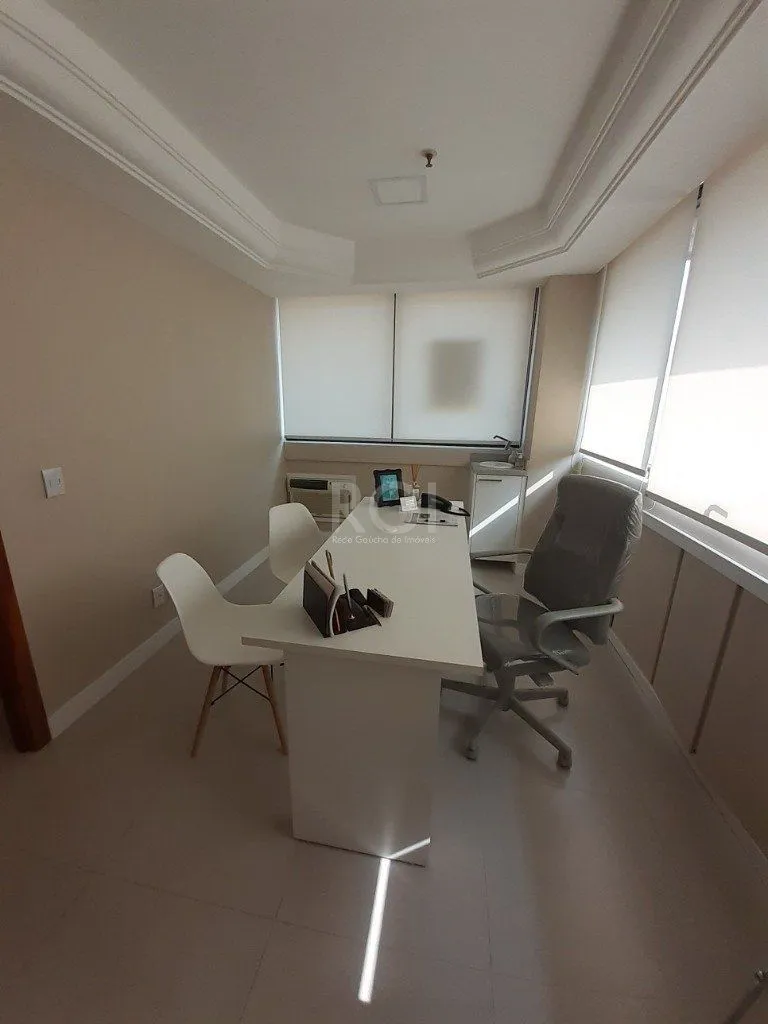 Imagem Conjunto/Sala para Venda - 104.28m², 0 dormitórios, 2 vagas - Menino Deus