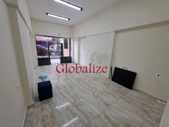 Foto do imóvel loja para locação com 25m², quadra da praia, pacote R$3.800,00 no Boqueirão em Santos